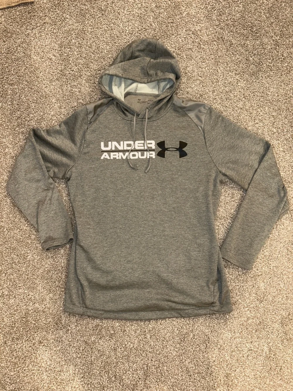 Under Armour mens green hoodie size Large